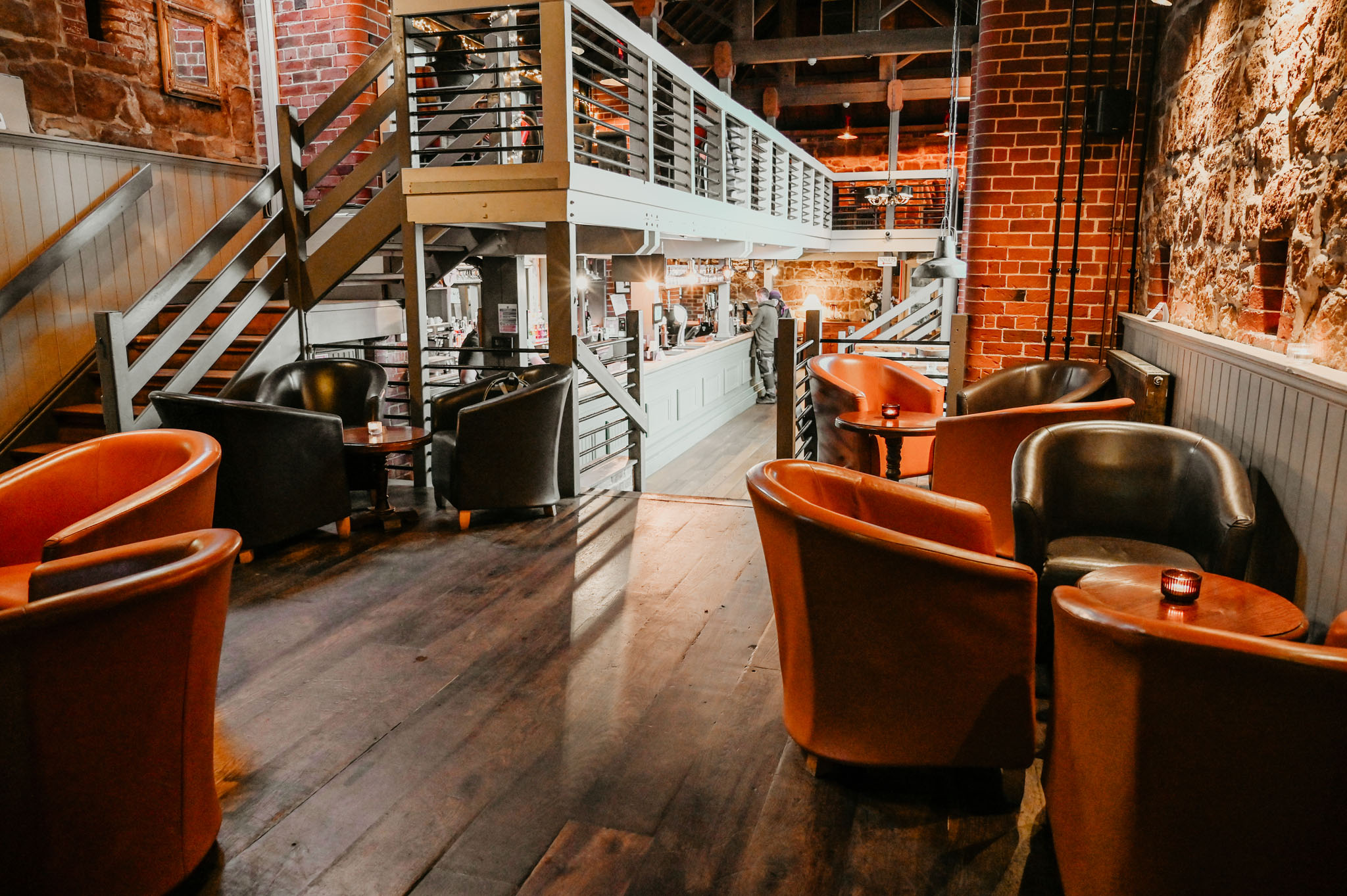 Binary Bar and Restaurant