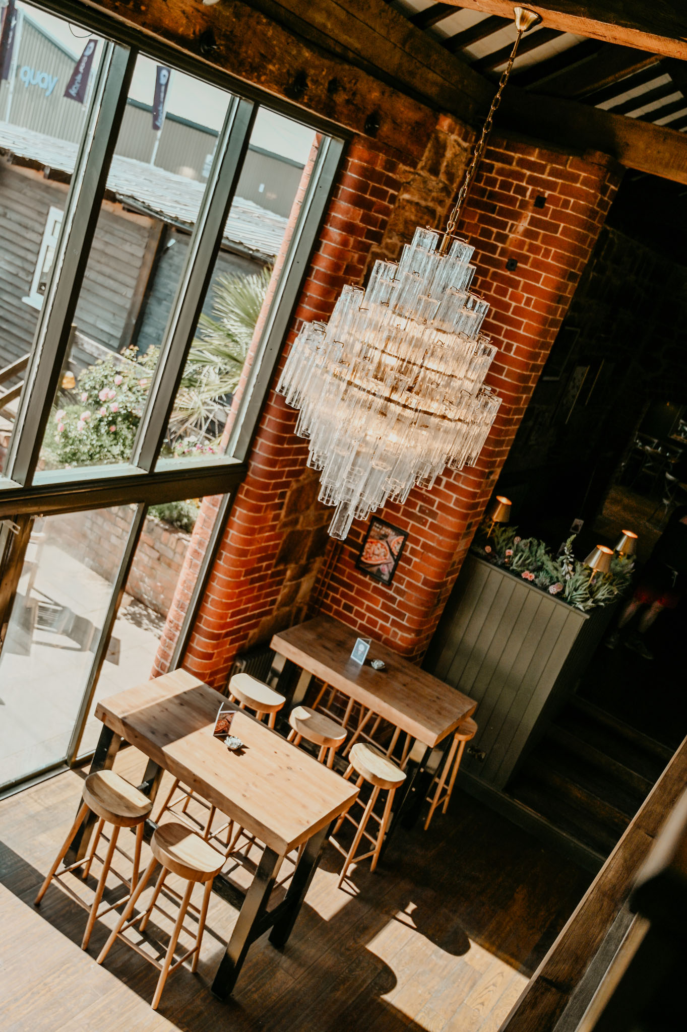 Binary Bar and Restaurant