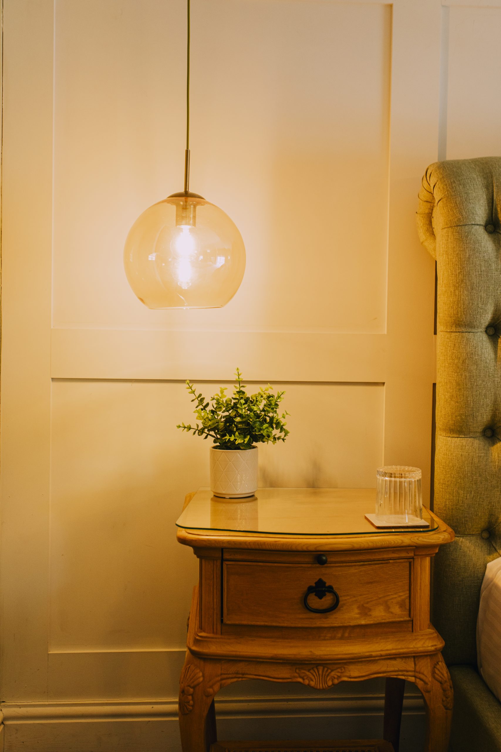 Binary Bar and Restaurant